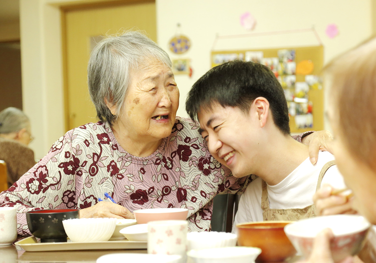 ケア理念に基づいた介護で「最良の生活環境づくり」を行う