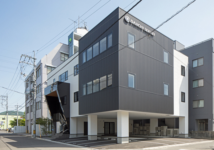 社屋外観 ~2023年に新社屋へ移転しました。~